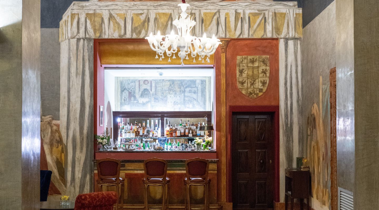 Due Torri Bar