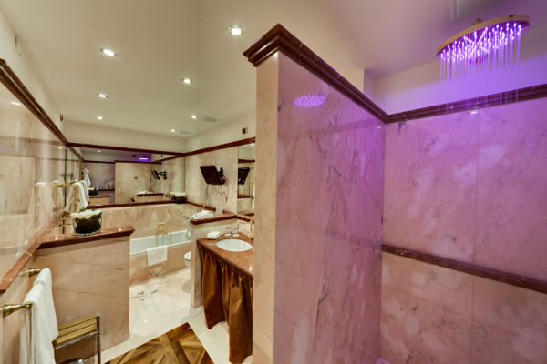 Due Torri Hotel - Hotel 5 stelle Verona - Royal Suite Sant'Anastasia