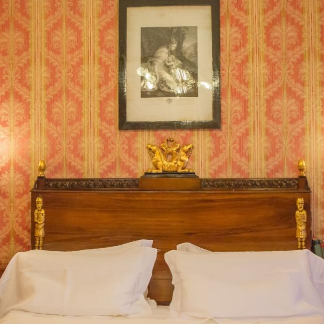 Grand Deluxe