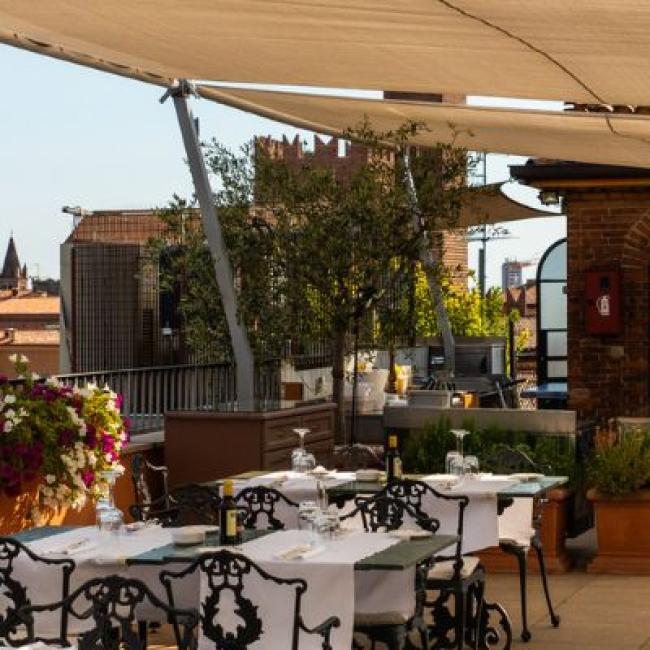 Al Bar del Due Torri | Two Towers Bar
