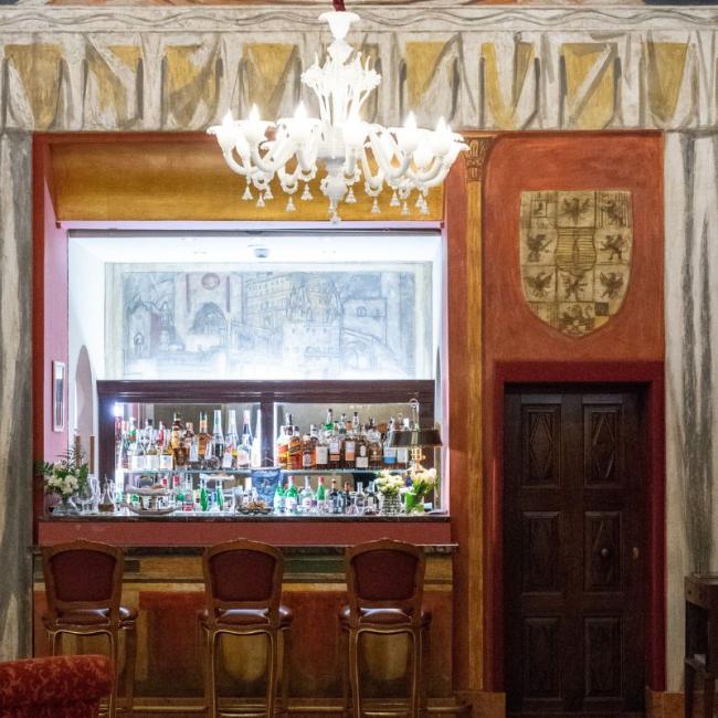 Due Torri Bar