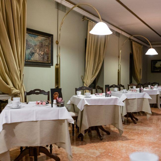 Sala Colazioni | Breakfast Room